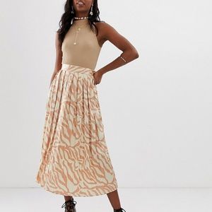 ASOS pleated silky skirt US 8